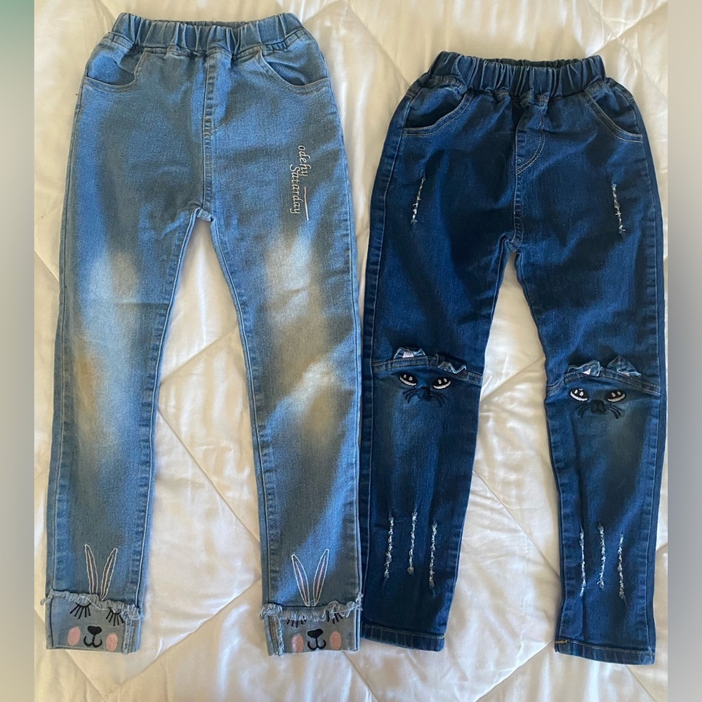 Bunny and Cat detailed jeans! Girls size 8!